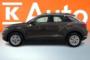 Volkswagen T-Roc vaihtoauto