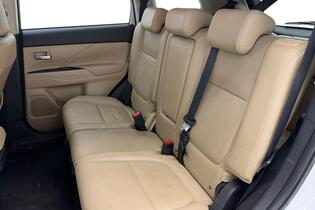 Mitsubishi Outlander vaihtoauto