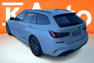 BMW 320 vaihtoauto
