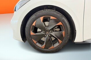 Cupra Born vaihtoauto