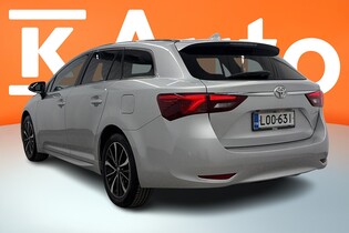 Toyota Avensis vaihtoauto