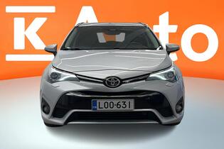 Toyota Avensis vaihtoauto