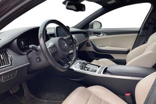 Kia Stinger vaihtoauto