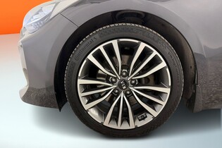 Kia Stinger vaihtoauto