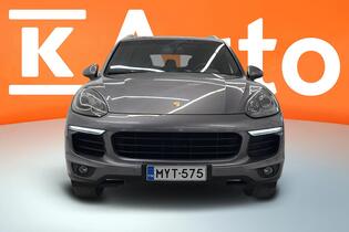 Porsche Cayenne vaihtoauto