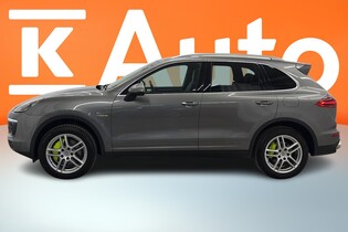 Porsche Cayenne vaihtoauto