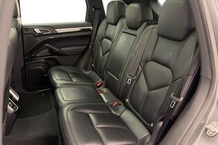 Porsche Cayenne vaihtoauto