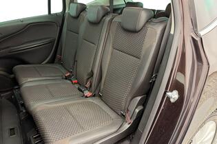 Opel Zafira Tourer vaihtoauto