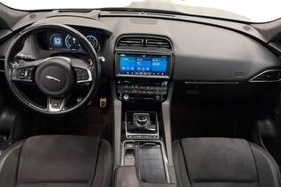 Jaguar F-PACE vaihtoauto