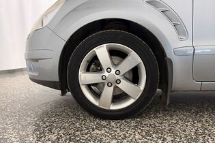 Ford S-MAX vaihtoauto