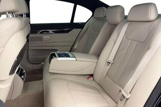 BMW 740 vaihtoauto