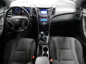 Hyundai i30 5d vaihtoauto