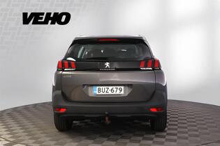 Peugeot 5008 vaihtoauto