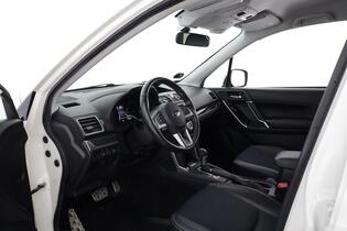 Subaru Forester vaihtoauto