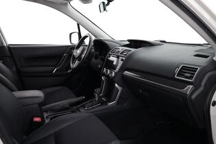 Subaru Forester vaihtoauto