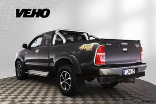 Toyota Hilux vaihtoauto