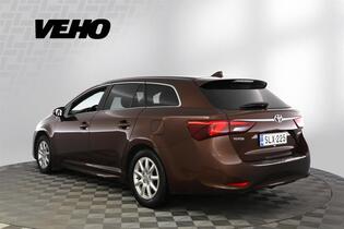 Toyota Avensis vaihtoauto