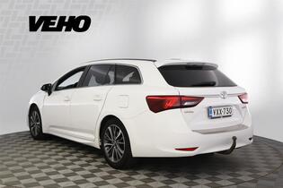 Toyota Avensis vaihtoauto