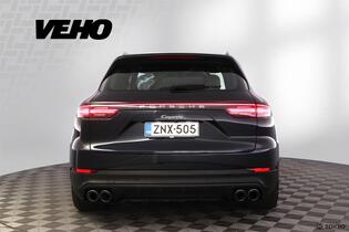 Porsche Cayenne vaihtoauto