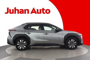 Toyota bZ4X vaihtoauto