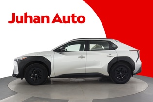 Toyota bZ4X vaihtoauto