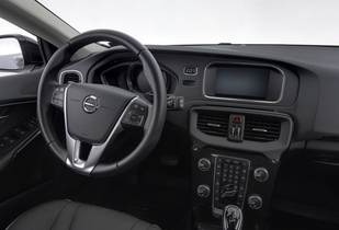 Volvo V40 Cross Country vaihtoauto