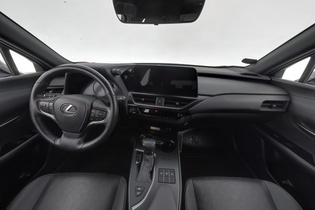Lexus UX vaihtoauto