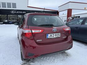 Toyota Yaris vaihtoauto