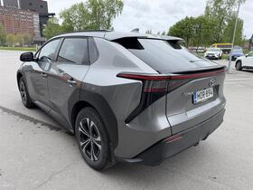 Toyota bZ4X vaihtoauto