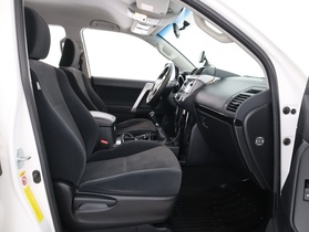 Toyota Land Cruiser vaihtoauto