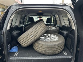 Toyota Land Cruiser vaihtoauto