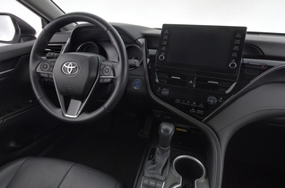 Toyota Camry vaihtoauto