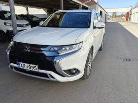 Mitsubishi Outlander PHEV vaihtoauto