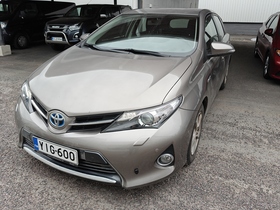 Toyota Auris vaihtoauto