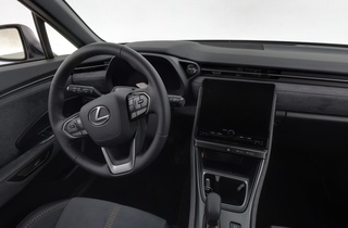 Lexus LBX vaihtoauto