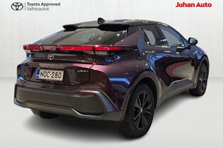 Toyota C-HR vaihtoauto