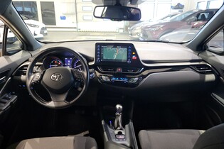 Toyota C-HR vaihtoauto