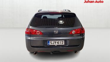 Honda Accord vaihtoauto