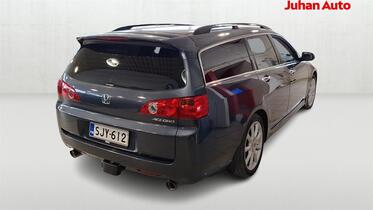 Honda Accord vaihtoauto