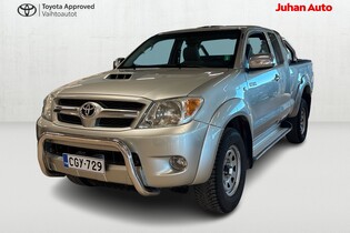 Toyota Hilux vaihtoauto