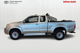 Toyota Hilux vaihtoauto