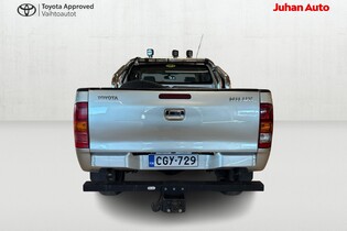 Toyota Hilux vaihtoauto