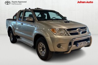 Toyota Hilux vaihtoauto