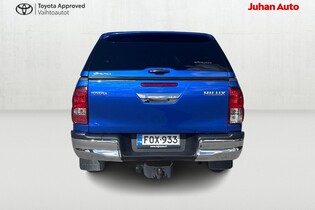Toyota Hilux vaihtoauto
