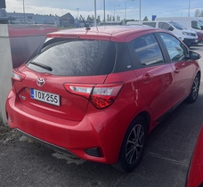 Toyota Yaris vaihtoauto