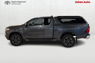 Toyota Hilux vaihtoauto