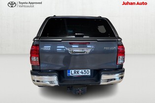 Toyota Hilux vaihtoauto