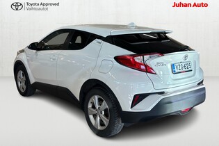 Toyota C-HR vaihtoauto