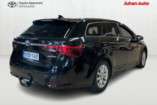 Toyota Avensis vaihtoauto