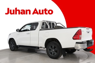 Toyota Hilux vaihtoauto